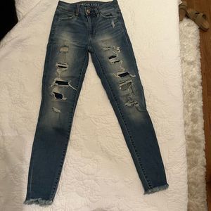 American eagle distressed jeans